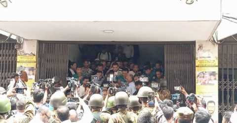 আত্মসমর্পণ করে কারাগারে গেলেন মাহমুদুর রহমান