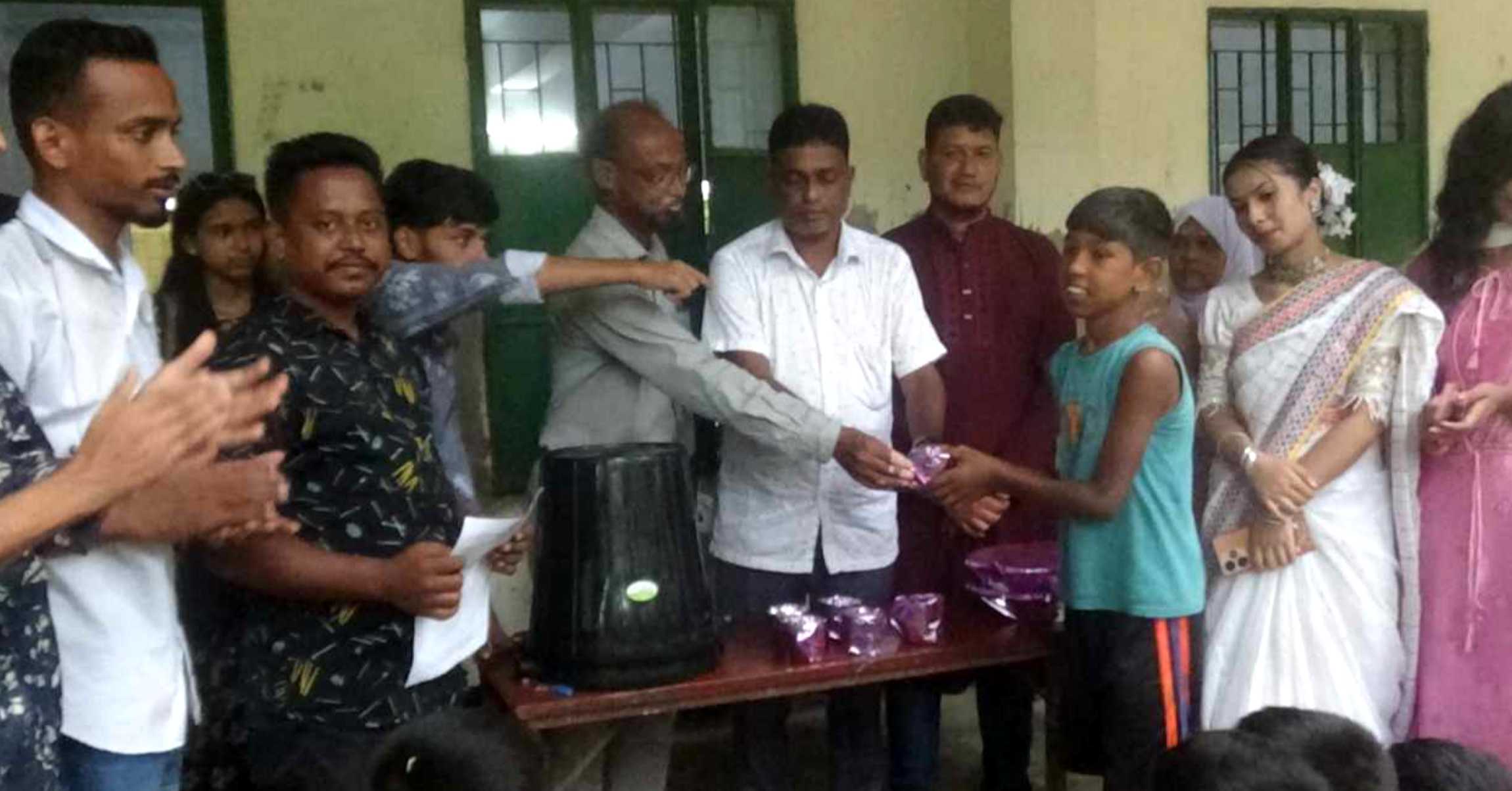 সুবিধাবঞ্চিত পথশিশুদের নিয়ে ব্যতিক্রমী আয়োজন “পথের প্রতিভা”